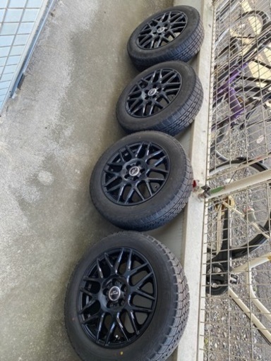 2017年製グッドイヤーアイスナビ6スタッドレスタイヤホイール