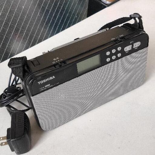 0104-045 TOSHIBA FM/AMラジオTY-SR55