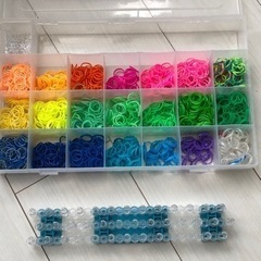 loom bands ルームバンズの画像