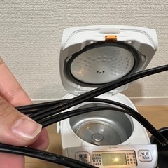 【受け渡し予定者確定済】象印（ZOJIRUSHI） マイコン炊飯ジャー　極め炊き／NL-BC05-WAの画像