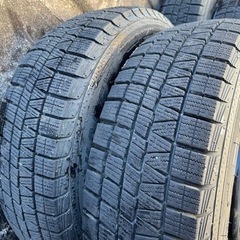 鉄ホイール付きスタッドレスタイヤ　185/70R14  の画像