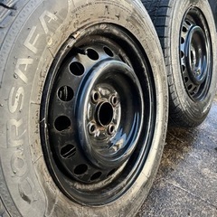 鉄ホイール付きスタッドレスタイヤ　185/70R14  の画像