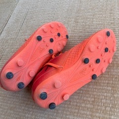 addidas サッカースパイク　22.5cmの画像