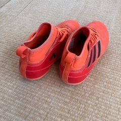 addidas サッカースパイク　22.5cmの画像