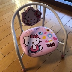 子供用のイス