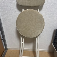 折りたたみ椅子