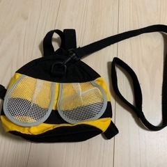 ハーネスリュック　蜂　ハチ