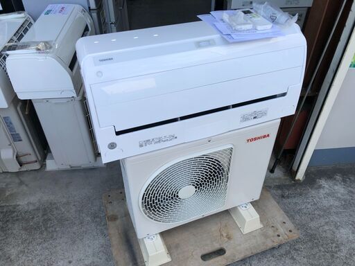 【動作保証あり】TOSHIBA 東芝 2021年 2.2kw 6畳用 ルームエアコン RAS-G221R【管理KR334】