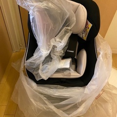 チャイルドシート   combi