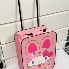 ハローキティー　キャリーバッグの画像