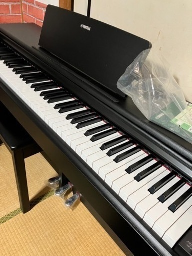 ARIUS ピアノ　YDP-144