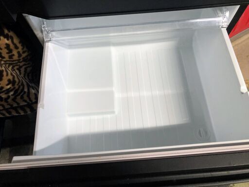 ★中古秀美品★【札幌市発】東芝 ノンフロン冷凍冷蔵庫　GR-S33SC（KZ)　2021年製　326L うるおいラップ野菜室 全段ガラ