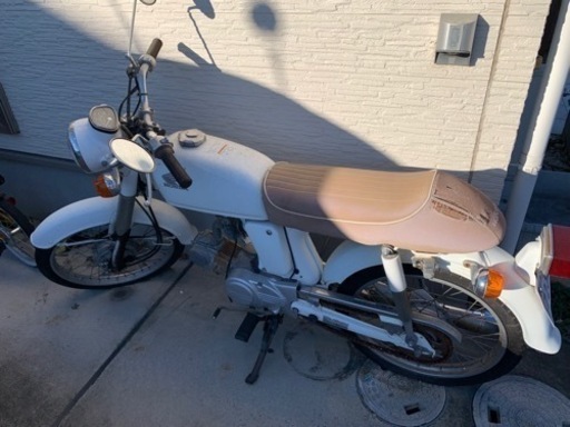 ベンリー50cc ホワイト