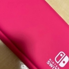 Nintendo Switch Lite ピンクお譲りします。の画像