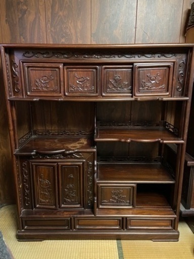 飾り棚　紫檀　透かし彫り　箪笥　古　古物