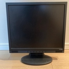 PC ディスプレイ　モニター　17インチ