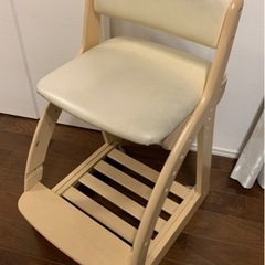 コイズミファブリック　学習椅子の画像