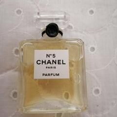 未開栓　シャネル香水　５番　7.5ml　パルファム　　の画像