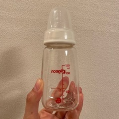 『無料』哺乳瓶　ピジョン　スリムタイプ　4本の画像