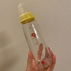 『無料』哺乳瓶　ピジョン　スリムタイプ　4本の画像