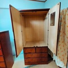 無料で差し上げます!木製　タンス　収納　京都市から