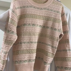 【200円】セーター　ピンク✖️ゴールド