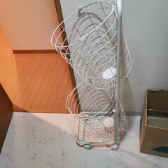 ★ランドリー収納★取り外し出来るので洗濯後便利です★の画像