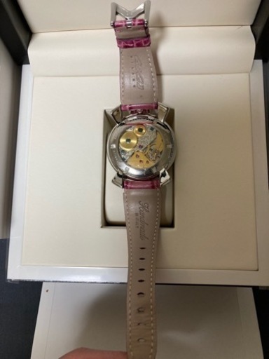 ガガミラノ手巻きマヌアーレ48mm＆POLICEサングラス