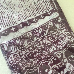 スカーフ　🧣　新品未使用　インドネシア　お土産　ストールの画像