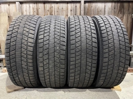 ワ)BRIDGESTONE BLIZZAK DM-V3 ブリヂストン ブリザックディーエムブイスリー 225/65R17 バリ山 溝有