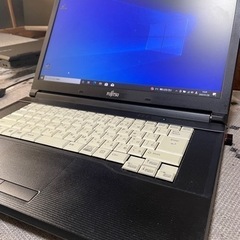 🌟6世代CPU🌟 富士通A576N 3855Uの画像