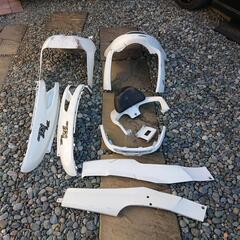 SYM  RV125JP  カウル  外装 複数購入でガンガン値下げ！