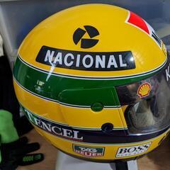 SHOEI　アイルトン・セナ　レプリカヘルメット　Ｍサイズの画像