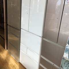 東芝 GR-T550FH（EW） 冷蔵庫 2021年 551L 中古品 【ハンズクラフト宜野湾店】
