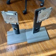 DELL モニタースタンドの画像