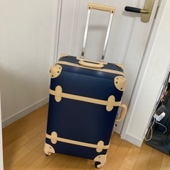 【決まりました】鍵紛失した 旅行トランクあげます