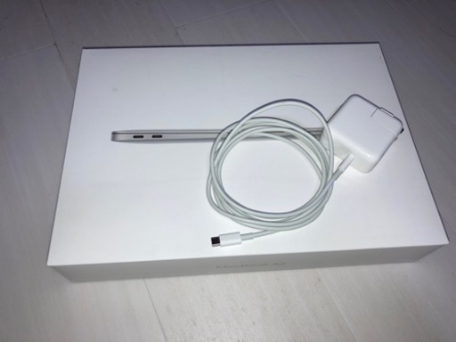 MacBook Air 13インチ 2018 シルバー(USBアダプタ、PCケース付)
