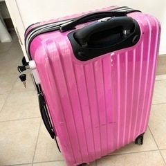 【無料】キャリーケースの画像