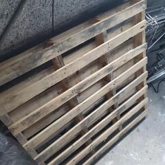 パレット 木材 あげますの画像