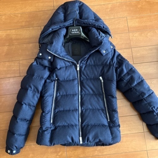 【美品】TATRAS アウター