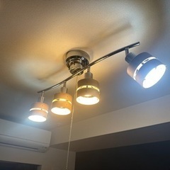 【急募】シーリングライト　4灯　LED対応　リモコン無し