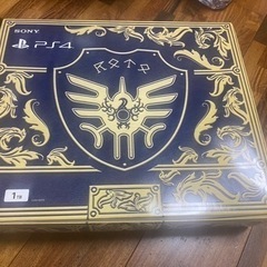 【32000円から大幅値下げ中！】売り切りの為、早い者勝ち！大容量PS4！ソフト付！すぐ遊べる！の画像