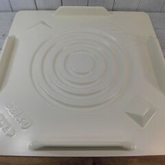 業務用　レタス包装台　無駄をなくした画期的な作業板　レタス生産農家　青果店　八百屋　農産物直売店の画像