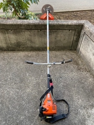 刈り払い機　中古　プライマリーポンプ破れ有り