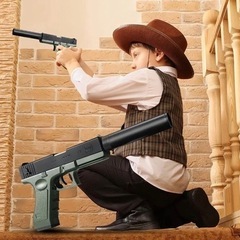 【本格❗️】ハンドガン　おもちゃ銃　モデルガン　トイガンの画像