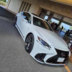 《レクサス》LS500FスポーツH30年式サンルーフ25000kmの画像