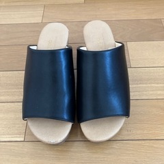 厚底サンダル Mサイズ