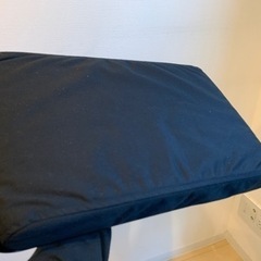 IKEA ラップトップテーブル(膝上テーブル)の画像