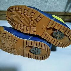 キッズ　スノーブーツ（20.5〜22センチ）　ジャンク　の画像