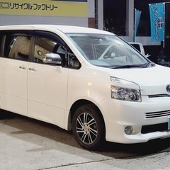 お買い上げありがとうございました！！トヨタ ヴォクシー